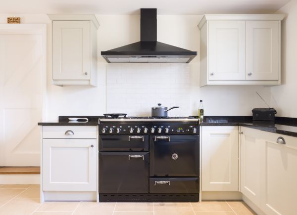 Kitchen Hood Replacement Service